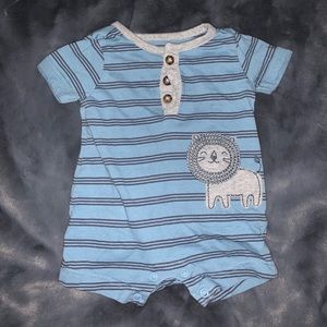 Lion onsie